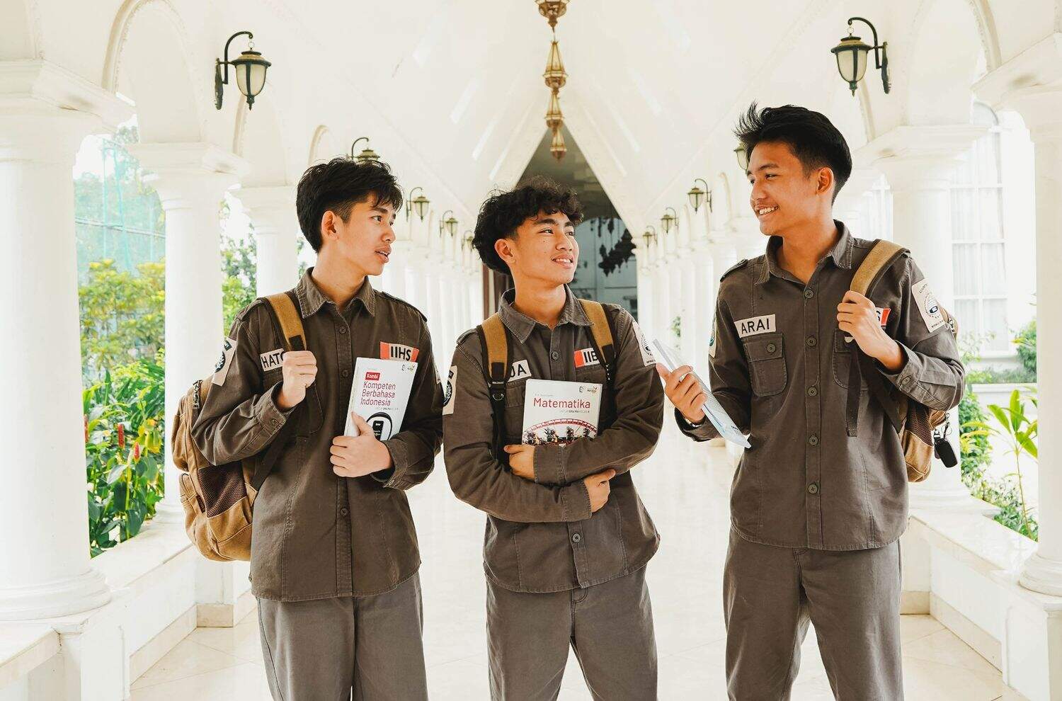 Transformasi Pendidikan Islami Modern Pendaftaran IIEC-RI Islamic School