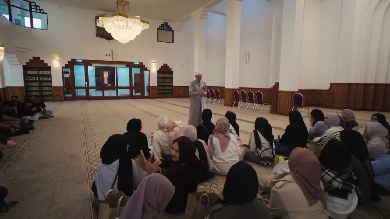 Overseas Program IIEC-RI: Pengalaman Pendidikan Internasional